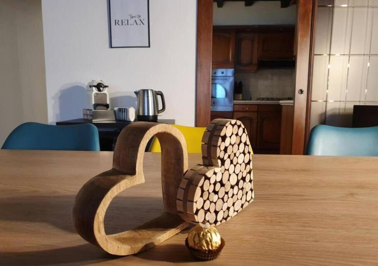 Casa Del Vicolo, Nel Cuore Della Pavia Storica Екстериор снимка